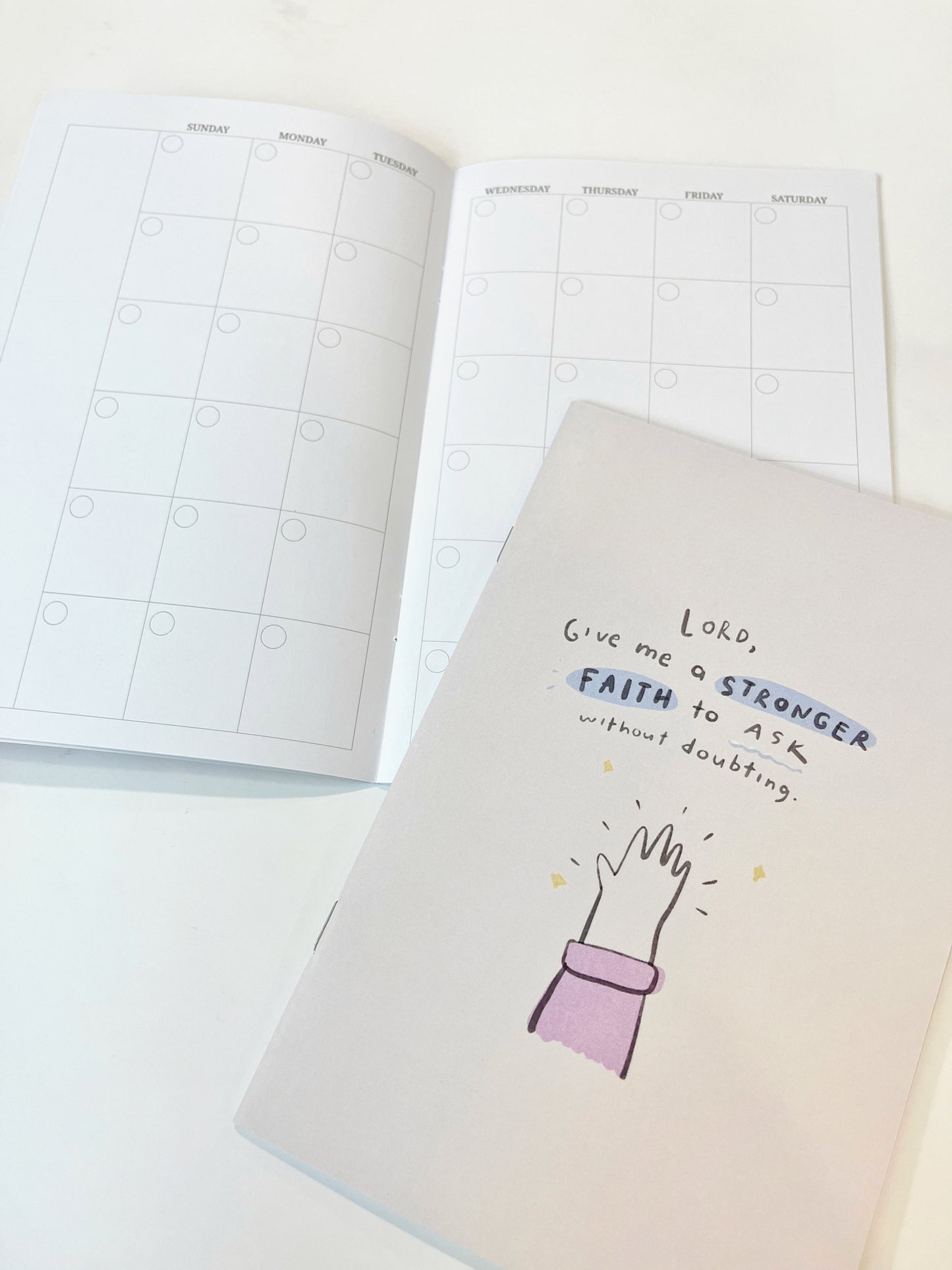 Monthly On The Go- Undated Planner (Thin)